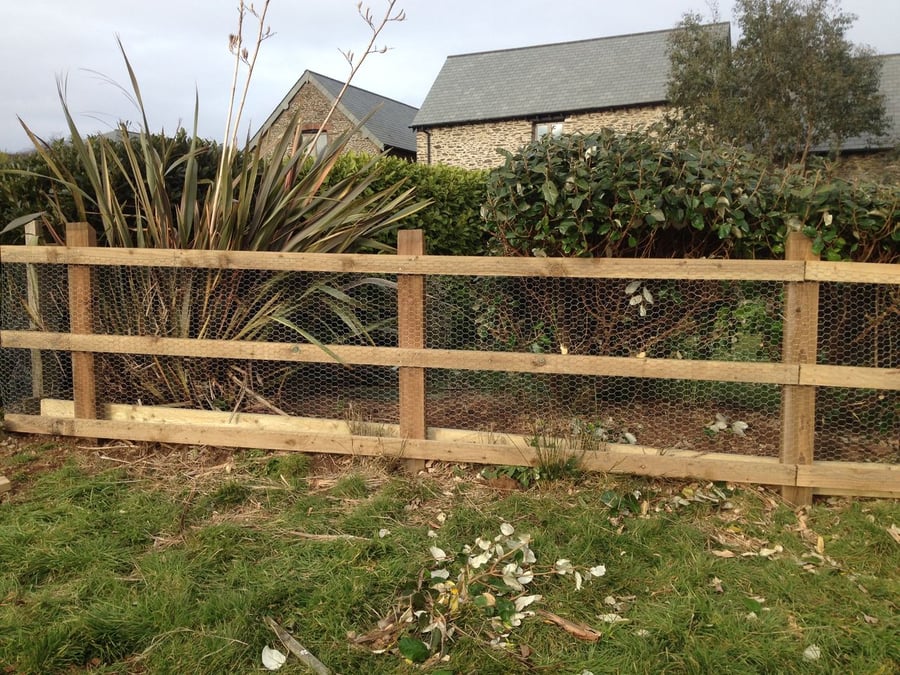 Fencing by PC Landscaping in South Devon: project photo 9