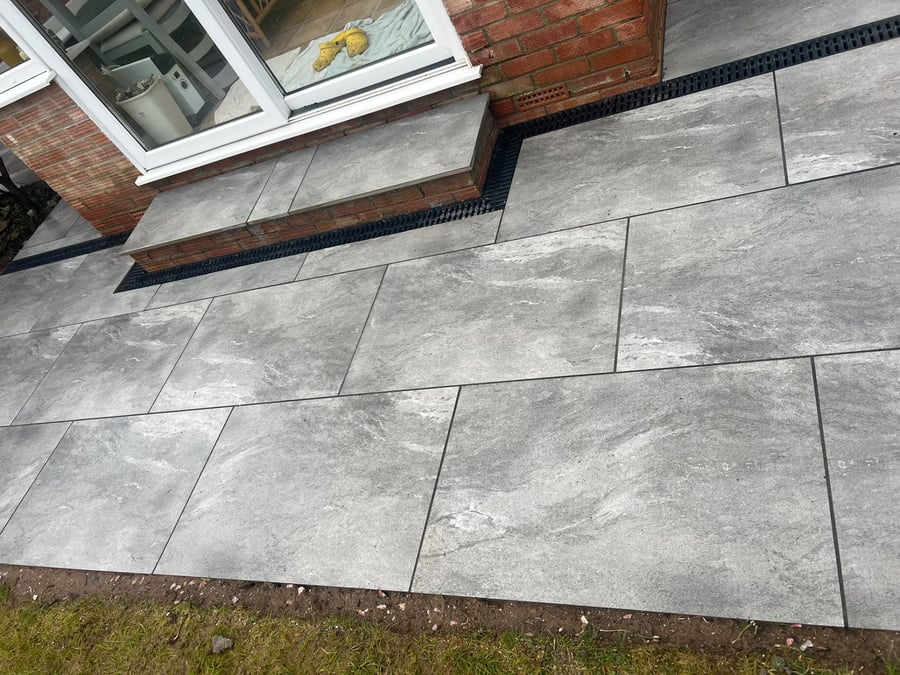 Porcelain Patios by PC Landscaping in South Devon: project photo 2