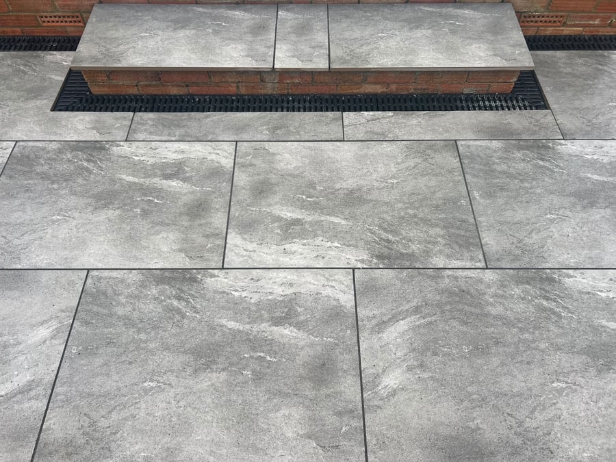 Porcelain Patios by PC Landscaping in South Devon: project photo 1