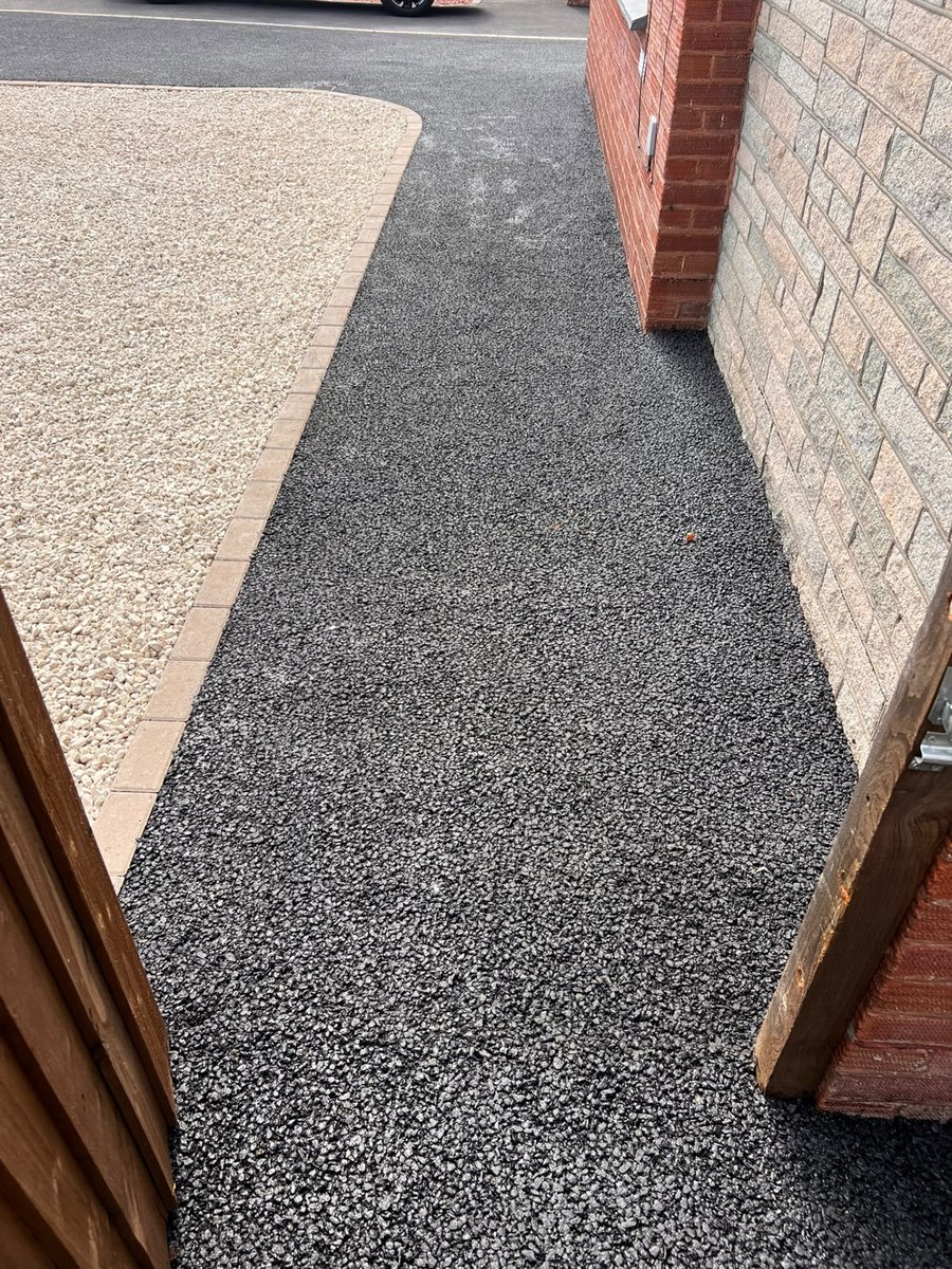 Driveways (Block paving, Resin-Bound and Tarmac) by PC Landscaping in South Devon: project photo 3